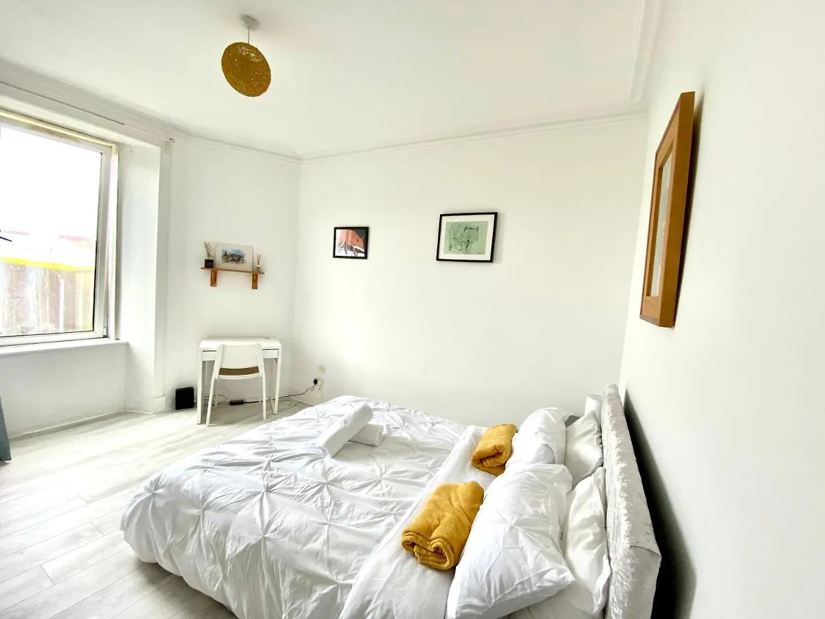 Cozy 1 Bedroom Tenement Flat Edimburgo